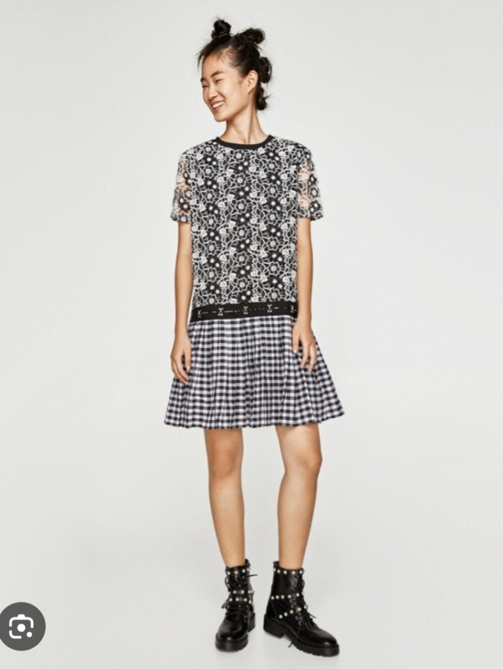 Zara/Crochet Laced Pleated Dress Sz S